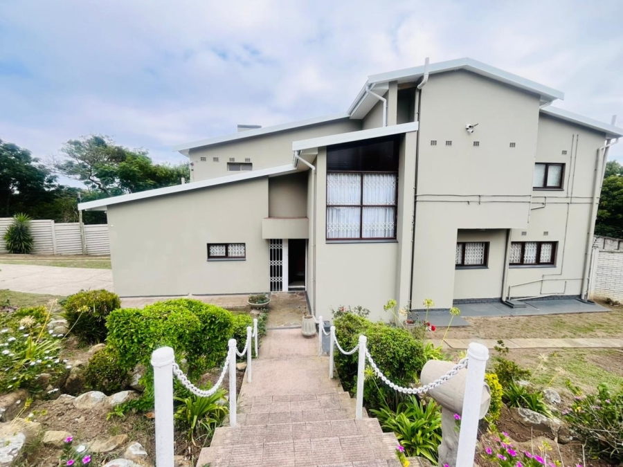 4 Bedroom Property for Sale in Braelyn Eastern Cape